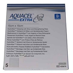 Medicazione in hydrofiber e ioni argento intessuta in lyocell aquacel ag extra drs 15 x15 cm 5 pezzi